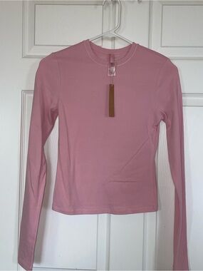 SKIMS Long Sleeve Crewneck Top in Dusty Pink